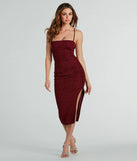 Own every entrance in the Adley Formal Glitter Lace-Up Midi Dress, a burgundy party dress perfect for milestone birthdays and grad parties, or dancing through summer nights and unforgettable bachelorette celebrations.