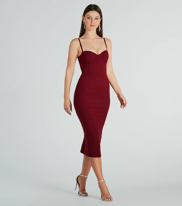 The midi dress length on the Emmy Formal Corset Bodycon Midi Dress provides an elevated silhouette perfect for any party, occasion, or everyday styling.