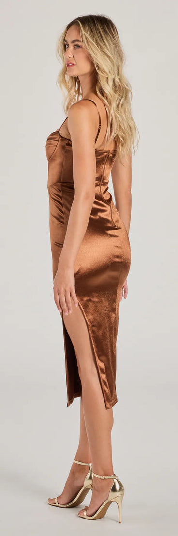Revamp your 2025 wardrobe with this chic addition, the Poppy High Slit Satin Formal Corset Midi Dress in brown, perfect for elevating your style in the new year.