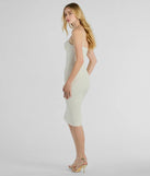 The midi dress length on the Avery Formal Mesh Bodycon Midi Dress provides an elevated silhouette perfect for any party, occasion, or everyday styling.