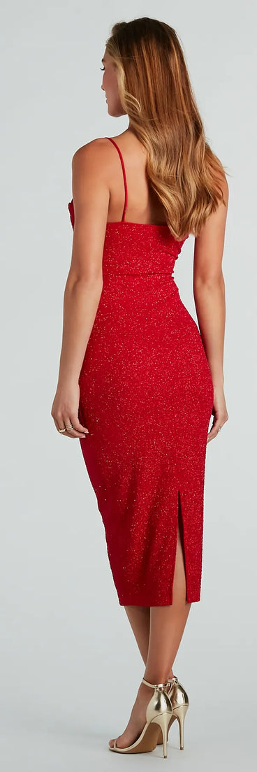 The midi dress length on the Taryn Formal Glitter Cutout Midi Dress provides an elevated silhouette perfect for any party, occasion, or everyday styling.