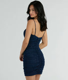 Own every entrance in the Elsa Glitter V-Neck Party Dress, a navy blue party dress perfect for milestone birthdays and grad parties, or dancing through summer nights and unforgettable bachelorette celebrations.