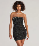Own every entrance in the Trixie Strapless Faux Pearl Rhinestone Mini Dress, a black party dress perfect for milestone birthdays and grad parties, or dancing through summer nights and unforgettable bachelorette celebrations.