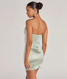 Own every entrance in the Lily Strapless Corset Rhinestone Satin Mini Dress, a sage green party dress perfect for milestone birthdays and grad parties, or dancing through summer nights and unforgettable bachelorette celebrations.