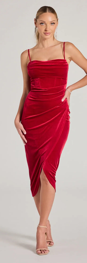 Celebrate in style with the Alice Corset Velvet Midi Formal Dress, a red holiday dresses standout that brings bold, festive flair and a party-ready look.