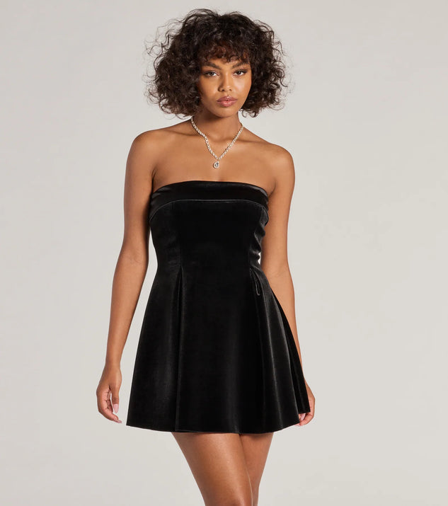 Ella Strapless Pleated Velvet Skater Dress Windsor