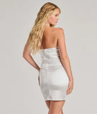 Bring high-impact style to your nightlife in the Jaylee Satin Strapless Wrap Bodycon Mini Dress, a bold white club dress made for dancing, parties, and unforgettable nights.