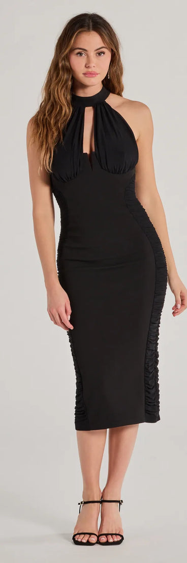 With its mid-calf hem and popular flattering fit, the Mina Formal High Neck Ruched Midi Dress in black nails the balance of trend and ease, redefining go-to midi dresses for any occasion.