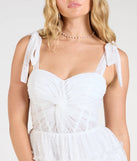 Feel confident and photo-ready in the Cathy Sweetheart Corset A-Line Lace Short Dress, a white graduation dress perfect for 2025 ceremonies and parties.