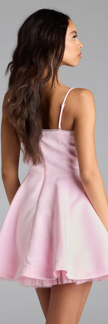 Own the evening in the Kristiana Sweetheart A-Line Short Dress in pink, a sultry cocktail dress perfect for rooftop parties and stylish soirées.