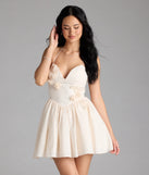 Shine with confidence, elegance, and standout style in the Jadie Open Back Floral Skater Dress—a ivory graduation dress designed with a fresh silhouette and the latest trends.