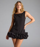 Shine with confidence, elegance, and standout style in the Ellerie Low Back Ruffle Bubble Short Dress—a black graduation dress designed with a fresh silhouette and the latest trends.
