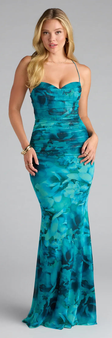 The Jayleen Lace-Up Mermaid Floral Formal Dress is your new go-to blue dress—effortless, versatile, and made to update your fall style in seconds.