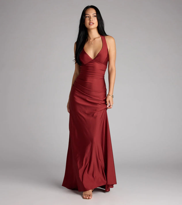 A stunning pick for an engagement photoshoot outfit or autumn wedding guest dress, this fall formal dress showcases the Jianne Formal Lace-Up Back Long Dress in rust with a graceful silhouette that captures the moment.