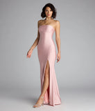 A stunning pick for an engagement photoshoot outfit or autumn wedding guest dress, this fall formal dress showcases the Cheryl Strapless Slit Mermaid Formal Dress in pink with a graceful silhouette that captures the moment.