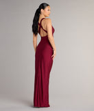 The Jenn V-Neck Strappy Back Slit Long Formal Dress is your new go-to Windsor dress—effortless, versatile, and made to update your fall style in seconds.