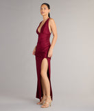 The Jenn V-Neck Strappy Back Slit Long Formal Dress is your new go-to Windsor dress—effortless, versatile, and made to update your fall style in seconds.