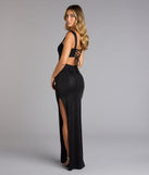 The Brittney Lace-Up Slit Bodycon Glitter Formal Dress is your new go-to Windsor dress—effortless, versatile, and made to update your fall style in seconds.