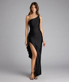 A stunning pick for an engagement photoshoot outfit or autumn wedding guest dress, this fall formal dress showcases the Isabella One-Shoulder Ruffle Slit Formal Dress in black with a graceful silhouette that captures the moment.