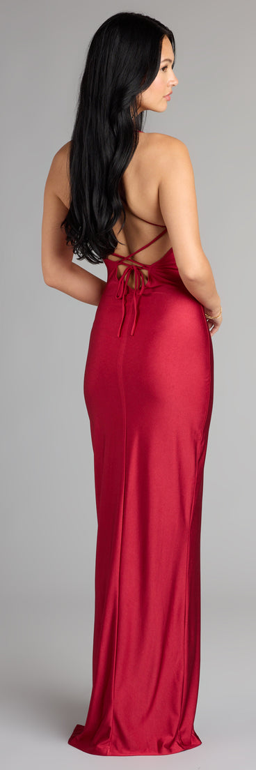 Style your seasonal looks with the Natalie Cowl Neck Lace-Up Slit Column Dress, a trend-right, fall dress designed for any plan on your calendar with new and unqiue details.