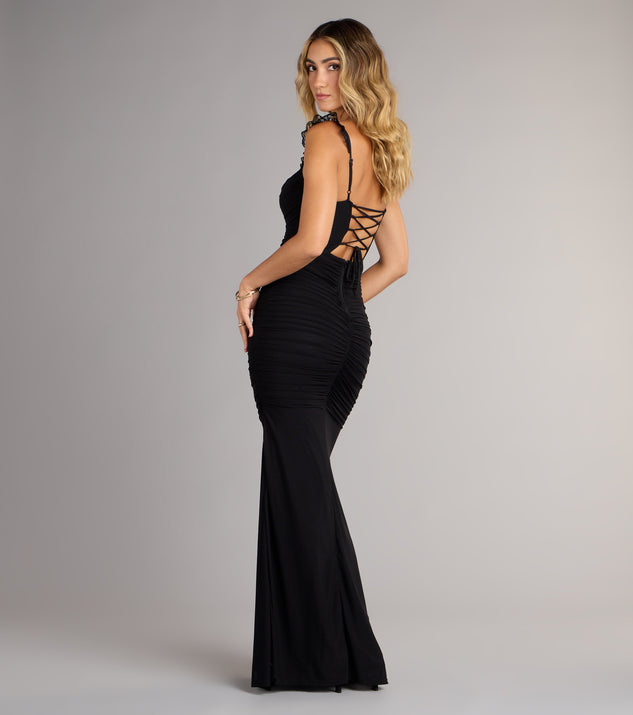 Style your seasonal looks with the Morgana Lace-Up Ruched Mermaid Dress, a trend-right, fall dress designed for any plan on your calendar with new and unqiue details.