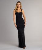 Style your seasonal looks with the Morgana Lace-Up Ruched Mermaid Dress, a trend-right, fall dress designed for any plan on your calendar with new and unqiue details.