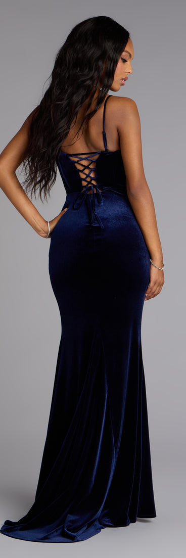 Saylor Velvet Lace-Up Slit Mermaid Formal Dress | Windsor Saylor Velvet Lace-Up Slit Mermaid Formal Dress | Windsor