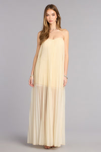 windsor elisabeth pleated tulle formal dress Elisabeth Pleated Tulle Formal Dress  Oshnow