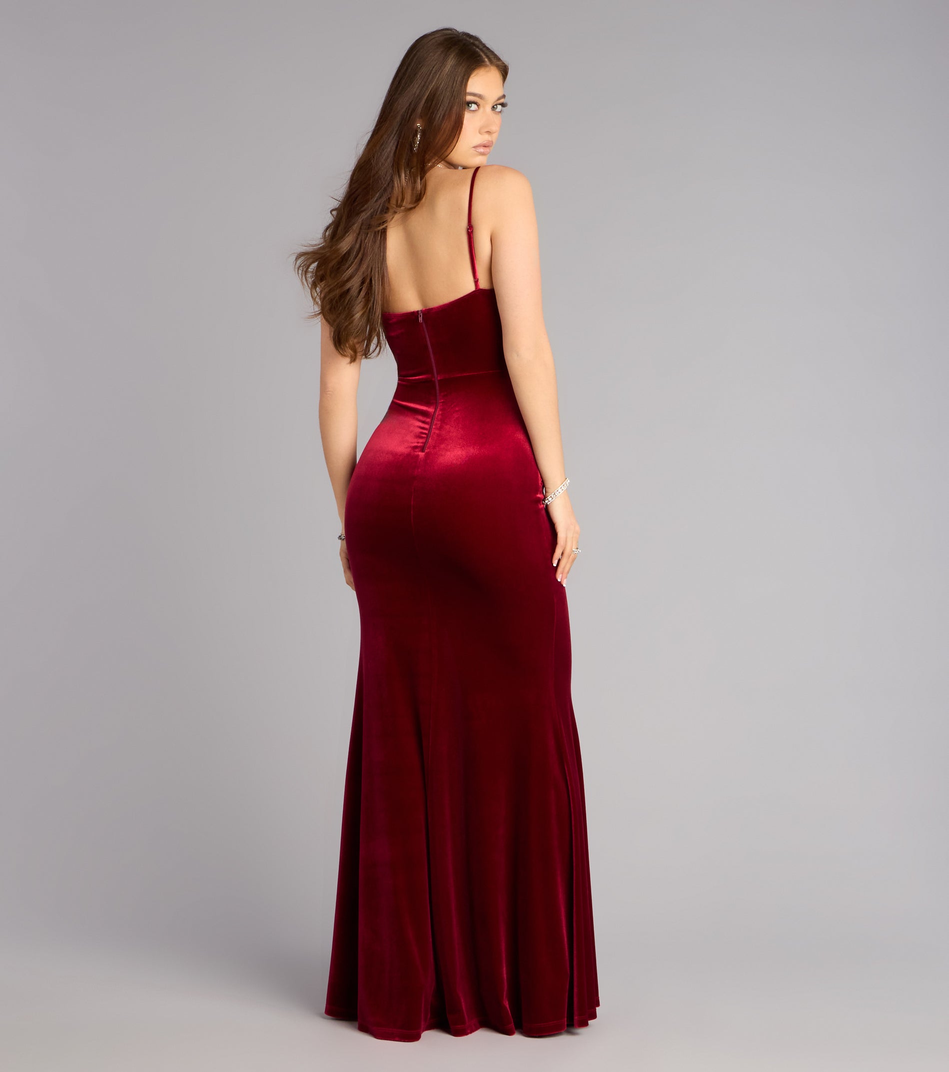 Giselle Sleeveless Slit Mermaid Velvet Formal Dress | Windsor