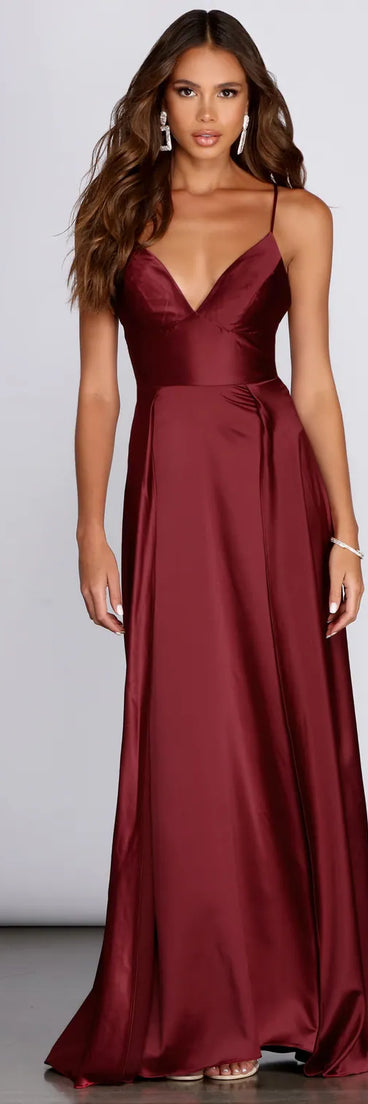 Taylar Satin Gown