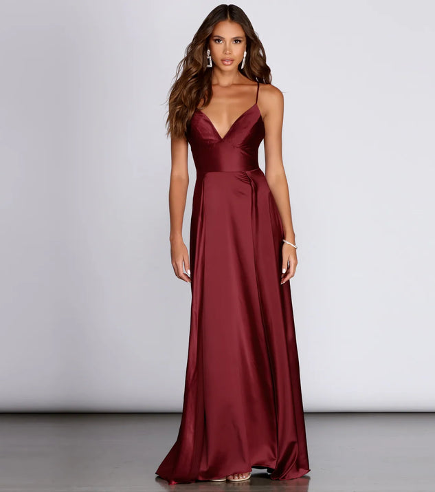 Taylar Satin Gown