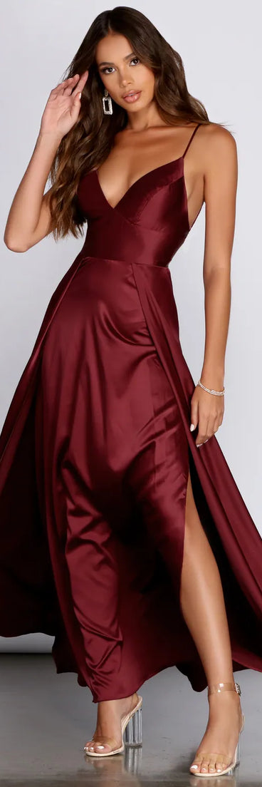 Taylar Satin Gown