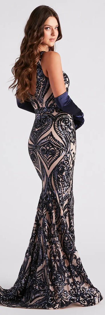 Stand out in a crowd with the Mariah Formal Sequin Mesh Mermaid Dress, a glamorous navy sequin dress that sparkles effortlessly as an NYE party gown, wedding guest dress, or must-have evening wear for formal events like military balls and winter formals.