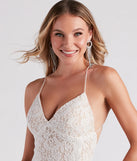 Cora Lace V-Neck Mermaid Formal Dress