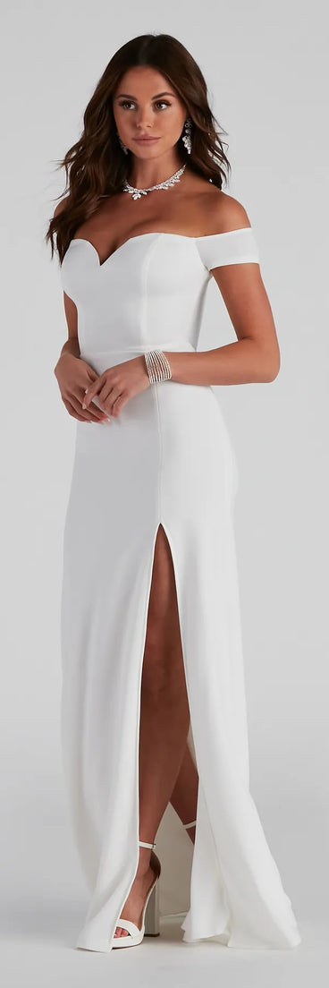 You'll feel stylish and confident in the Myra Formal High Slit Dress as your Winter Formal Dress to stand out at your dance or event.