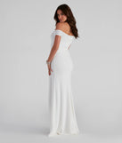 You'll feel stylish and confident in the Myra Formal High Slit Dress as your Winter Formal Dress to stand out at your dance or event.