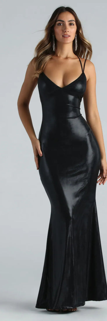 Revamp your 2025 wardrobe with this chic addition, the Kenzie Formal Lace-Up Mermaid Dress in black, perfect for elevating your style in the new year.