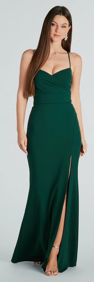 The Laylah Formal Lace-Up Back Mermaid Dress as your wedding guest dress with a stylish neckline and/or sleeves and elevated details on the back and front will make you the best dressed at any event!