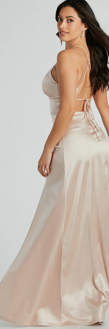 The elegant Laurel Lace-Up A-Line Slit Satin Formal Dress is a gold satin bridesmaid dress crafted with luxe fabric, ideal for modern weddings and traditional bridal parties.