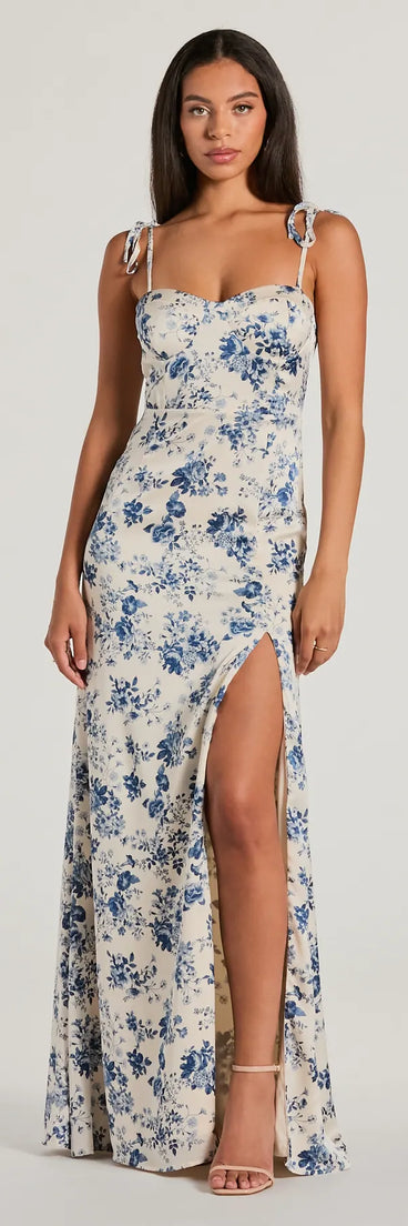 You'll look stunning in the Amalia High Slit Floral Satin Mermaid Dress, a light blue formal dress designed to create an effortless yet standout look as women's formal holiday attire, work party outfit, or NYE dress.