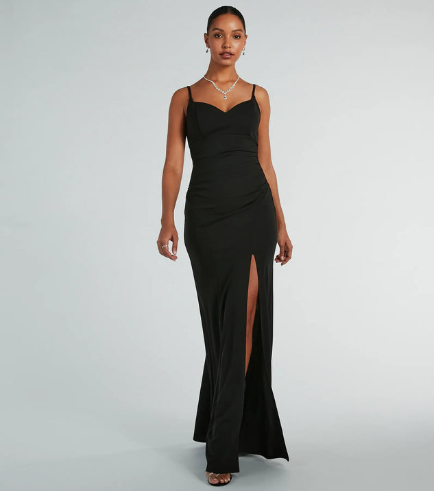Turn heads at Prom 2025 in this black prom dress, where statement-making details meet the iconic style of the Hillary Sweetheart A-Line Crepe Formal Dress .