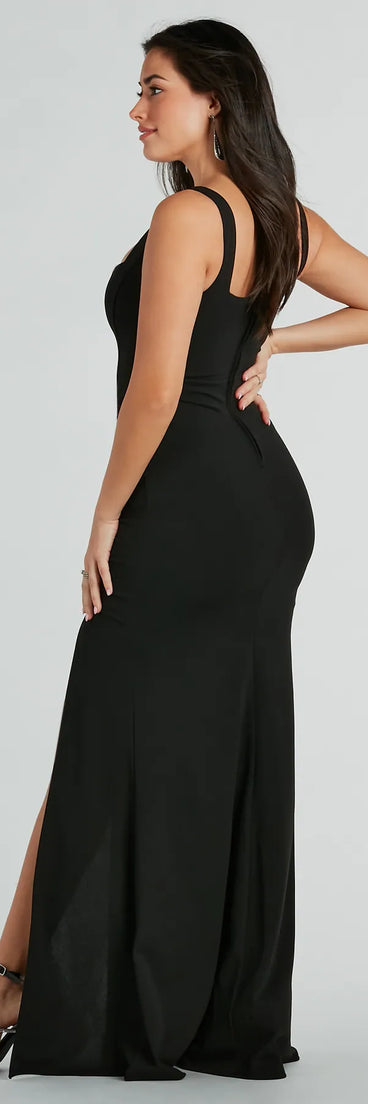 Own the evening in the Sara Sleeveless Mermaid Crepe Long Formal Dress in black, a sultry cocktail dress perfect for rooftop parties and stylish soirées.