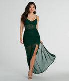 Own every entrance in the Gwyneth V-Neck Mermaid Rhinestone Formal Dress, a hunter green party dress perfect for milestone birthdays and grad parties, or dancing through summer nights and unforgettable bachelorette celebrations.