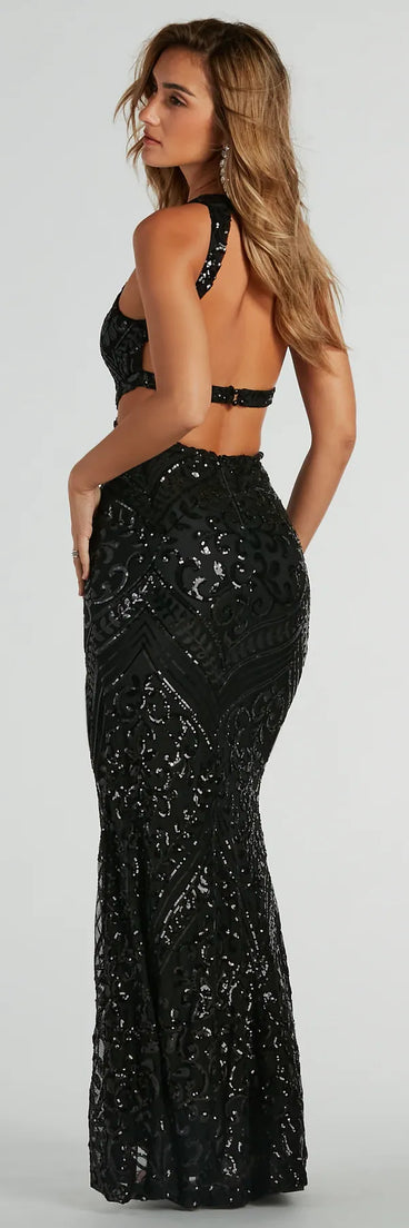 Own every entrance in the Franny Open Back Sequin Formal Dress, a black party dress perfect for milestone birthdays and grad parties, or dancing through weekend nights and unforgettable bachelorette celebrations.