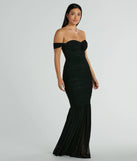 You'll feel stylish and confident in the Cece Off-The-Shoulder Mermaid Mesh Formal Dress as your 2025 Prom Dress to stand out at your dance or event.