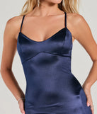 Make a bold statement in the Emmie Lace-Up Mermaid Satin Formal Dress in navy blue, the perfect spring dress for weddings, cocktail hours, nights out, and/or seasonal celebrations.