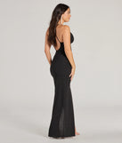 Own every entrance in the Sandy V-Neck Slim Long Glitter Formal Dress, a black party dress perfect for milestone birthdays and grad parties, or dancing through summer nights and unforgettable bachelorette celebrations.