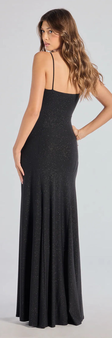 The Wendy Sleeveless A-Line Glitter Formal Dress is a show-stopping black prom dress, offering a sleek, slimming silhouette that enhances your natural beauty for an unforgettable night.