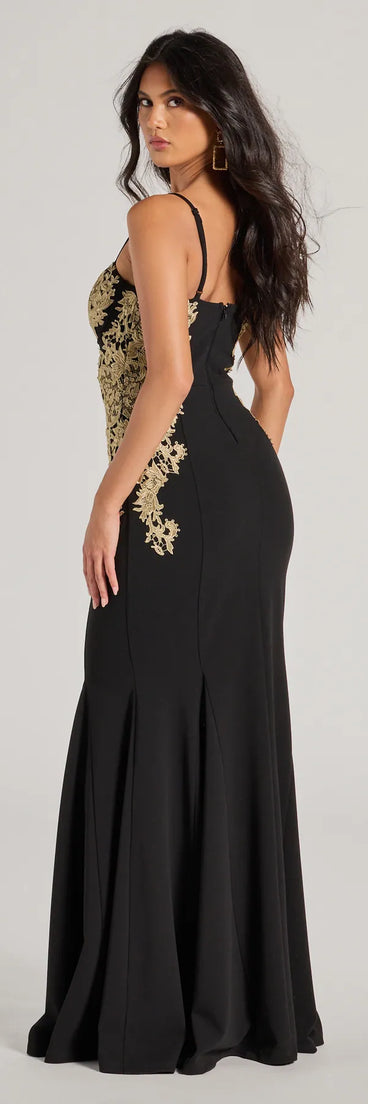 Celebrate in style with the Susan Sweetheart Applique Crepe Mermaid Formal Dress, a black formal wedding guest dress featuring an elegant silhouette and luxe details, perfect for a black-tie celebration.