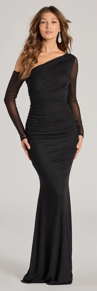 Turn heads at Prom 2025 in this black prom dress, where statement-making details meet the iconic style of the Esther One-Shoulder Mermaid Mesh Formal Dress .